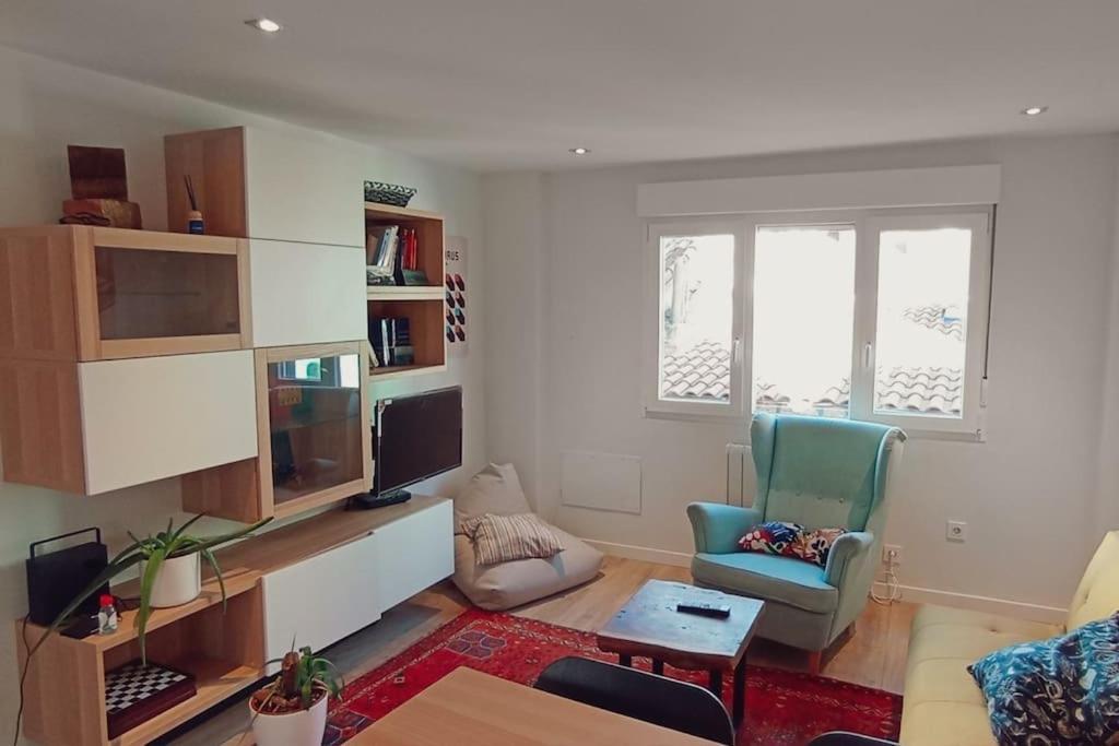 Apartamento En El Centro De กิฮอน ภายนอก รูปภาพ
